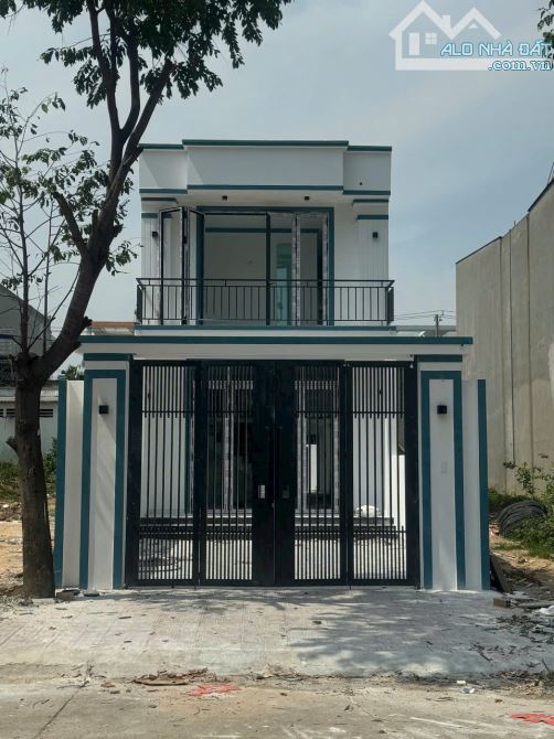 🥳🥳 Bán căn nhà 1 trệt 1 lầu hướng Bắc cho khách nào cần ạ. ✅ Vị trí căn nhà ở Mỹ phước 4 - 1