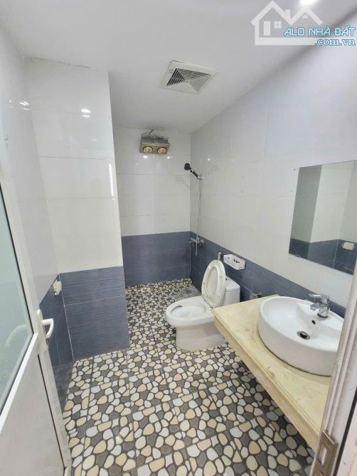 BÁN GẤP CHUNG CƯ VIP1 CT6, KĐT VĂN KHÊ, HÀ ĐÔNG. 128M2 – 3PN. 5,88 TỶ - 1