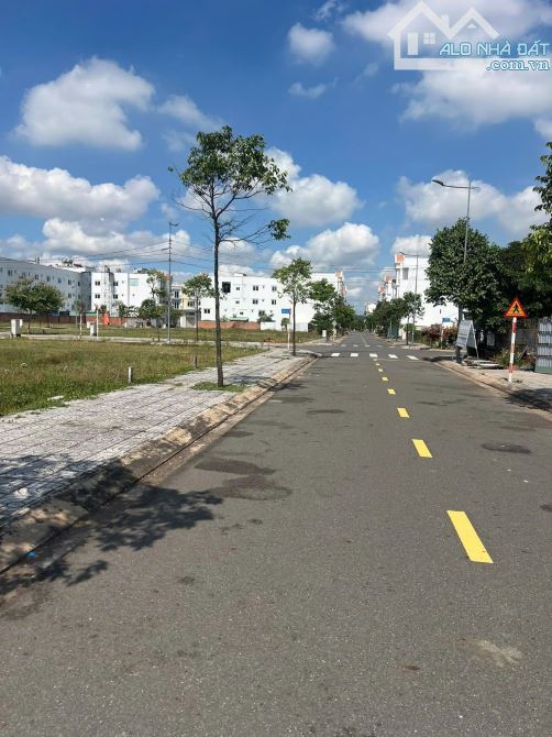 RA MẮT SIÊU PHẨM ĐẤT NỀN CẠNH SÂN BAY LONG THÀNH - TÂM ĐIỂM ĐẦU TƯ - GIÁ F0 SỔ SẴN - 1