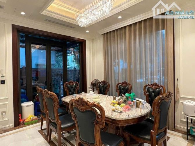 Biệt Thự, Lô Góc, Cạnh Công Viên Hòa Bình - Ngoại Giao Đoàn 125m2 5 tầng MT 10m Thang Máy - 1