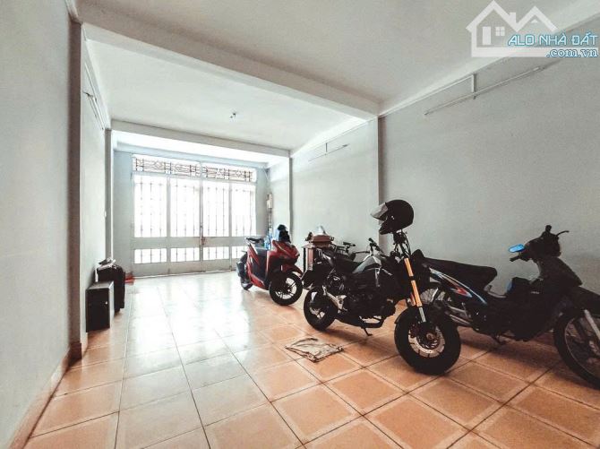 Nhà Cho Thuê Nguyên Căn Hẻm Nơ Trang Long - 1