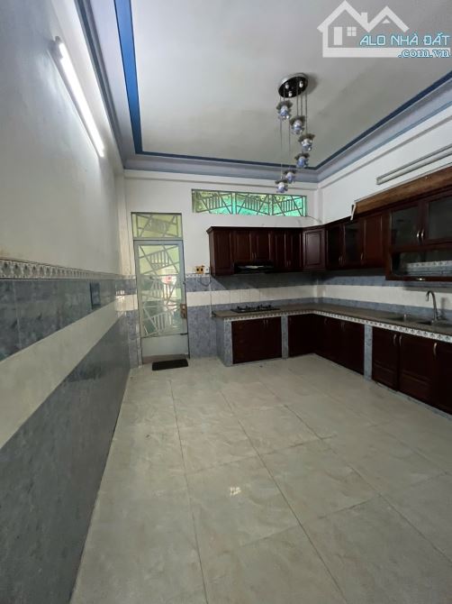 Nhà MTNB Bình Phú 1, P.10, Quận 6 | 4 x 18 | Trệt 2 Lầu ST | 4PN 5WC | Giá 18tr - 1