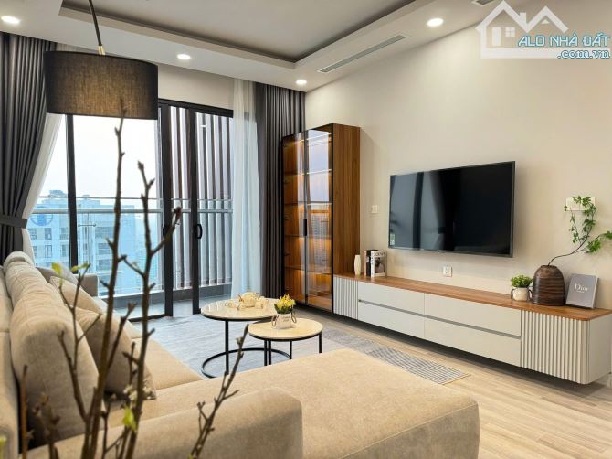 Hiếm! Bán căn hộ LUXURY PARK VIEW - Cầu Giấy 128m2 4pn 2vs 13 tỷ - 1