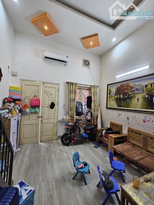 NHÀ ĐANG XÂY SẮP HOÀN THIỆN BẮC CẦU - CĂN NHÀ CÒN SÓT LẠI. - HIẾM,NGON,BỔ,RẺ. - DIỆN TÍCH: - 1