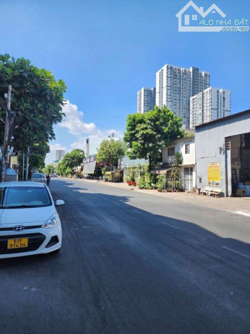 Nhà MTKD Bình Phú 2, P.10, Quận 6 | 4 x 14 | Trệt 3 Lầu | 5PN 3WC | Giá 15tr - 1