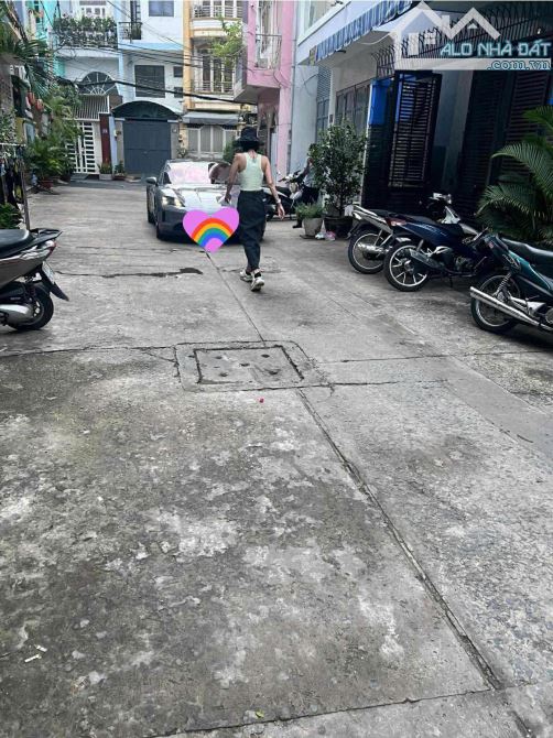 Bán Nhà Đường Nguyễn Cảnh Chân Quận 1.DT:4,72 x 18m.Giá 17,9 tỷ - 1