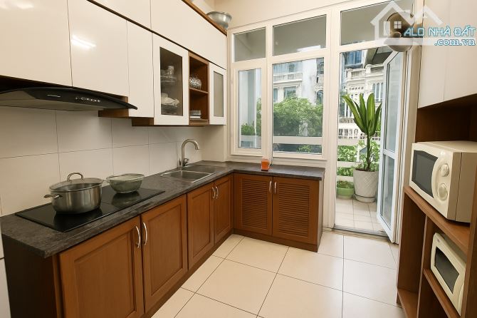 “ĐỘC NHẤT VÔ NHỊ: Căn hộ 2PN View HỒ tại Hoàng Cầu | Sống Xanh Giữa Lòng Hà Nội” - 1