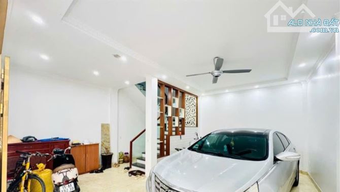 Bán nhà 4 tầng ô tô đỗ cửa ra vào thoải mái khu Đồng Bún… - 1