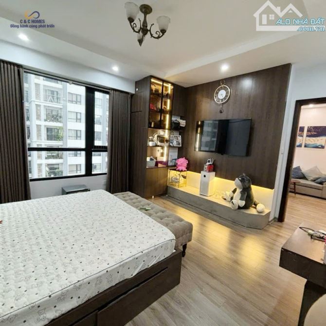 Bán căn hộ trục đẹp nhất HandiResco 31 Lê Văn Lương, 72m2_2n2vs. Giá 6tỷ260. Full nội thất - 1