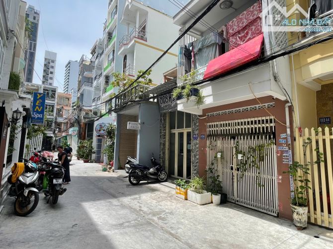 Bán nhà khu vực Quân Trấn, Hùng Vương, Lộc Thọ Nha Trang - Ngang 5.85m - 1