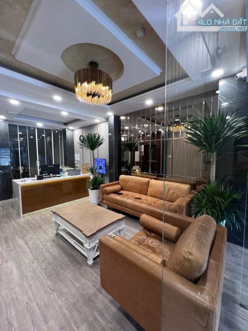 Cần bán MT 8 Phan Đình Phùng, Phường 2, Quận Phú Nhuận - 1