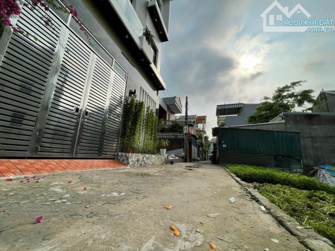 Chính chủ cần bán lô đất giữa chung tâm quảng bị 60m - 1