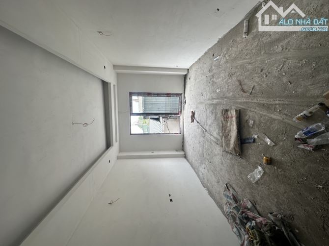 SIÊU PHẨM LĨNH NAM THUÝ LĨNH - NGÕ THẲNG TẮP 10 M RA Ô TÔ TRÁNH ĐỖ - 1