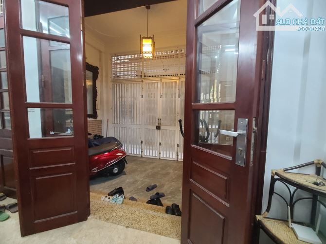 CẦU GIẤY – 41M² – 6 TẦNG – MT 4.4M – NGÕ THẲNG TẮP 20M RA PHỐ – THANG MÁY – 14.6 TỶ - 1