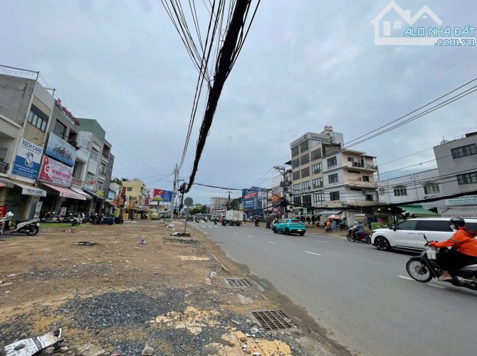 70m2 sau căn mặt tiền Trường Chinh 4x17 Ngay Ngã 4 Bảy Hiền- CMT8- Ga Metro chỉ 7,2 Tỷ - 1