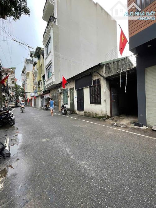 💥💥💥SOS SOS - MUA ĐẤT TẶNG NHÀ  - CÔNG CHẠY VÙ VÙ- PHỐ LÊ TRỌNG TẤN💥💥💥 - 1