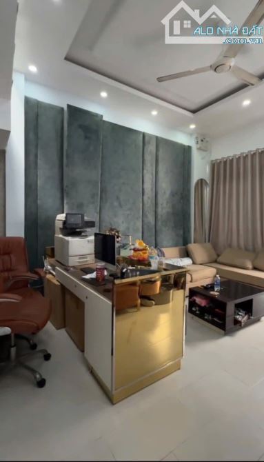 Hiếm, 9,19 tỷ (4,5x10,4) không lộ giới, có HĐT 160tr/năm, HXH gần Trần Não - 1