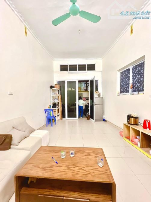 Văn Hương, 46m, 3ngủ, Lô góc, Nhà đẹp ở ngay, Ngõ thông, Giá tốt, Sổ nở hậu, Hàng hiếm, Rẻ - 1