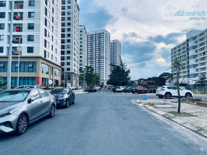 Bán Lô FPT sát Chung cư FPT Plaza 1 và 5 Lô 2 đất hai mặt tiền - 1