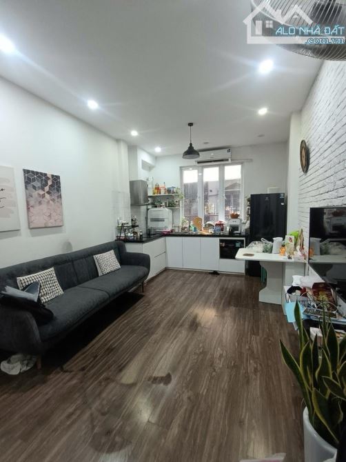 Nhà phố Kim Mã, Kinh Doanh, Gần Phố, 25m , 4 tầng. - 1