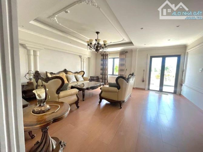 Bán Tòa Nhà 8 Tầng, Trung Tâm Quận 10, 215m2, Thang Máy, 1200m2 Sàn, Chỉ 70 Tỷ - 1