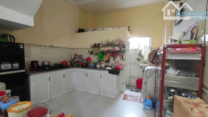 Nhà 2 tầng 33m², 2 PN đường số 8, Linh Đông, giá 2.5 tỷ, kg QH - 1