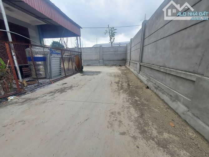 NHÀ 4 TẦNG, LÔ GÓC, ĐƯỜNG THÔNG, Ô TÔ TRÁNH THOẢI MÁI, TT. QUANG MINH, MÊ LINH, HN - 1