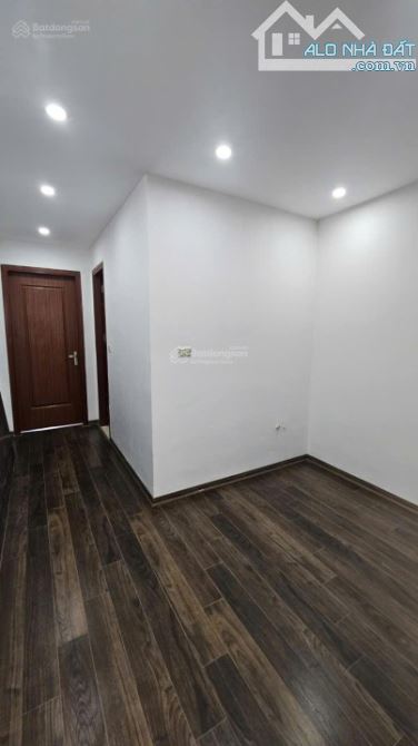Gia đình bán căn hộ giá siêu hợp lý hơn 1,8 tỷ - 42m2 - 2PN 1WC - chung cư Đại Thanh - 1