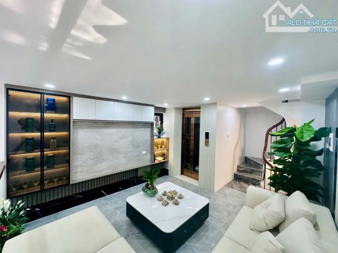 🏡 Bán nhà Minh Khai lô góc 2 mặt thoáng – 7 tầng – thang máy – nội thất xịn – giá 9.8 tỷ - 1