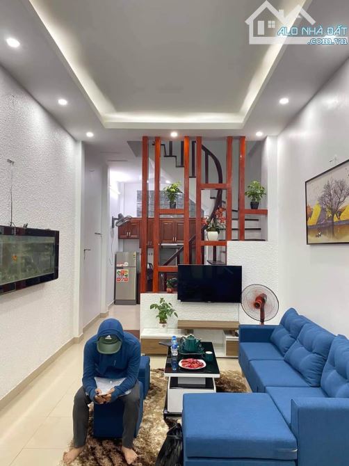 Chính chủ cần bán nhà Ngọc Hà nhỉnh 4 tỷ, đủ 3 ngủ, full nội thất, công năng, gần ô tô, ng - 1