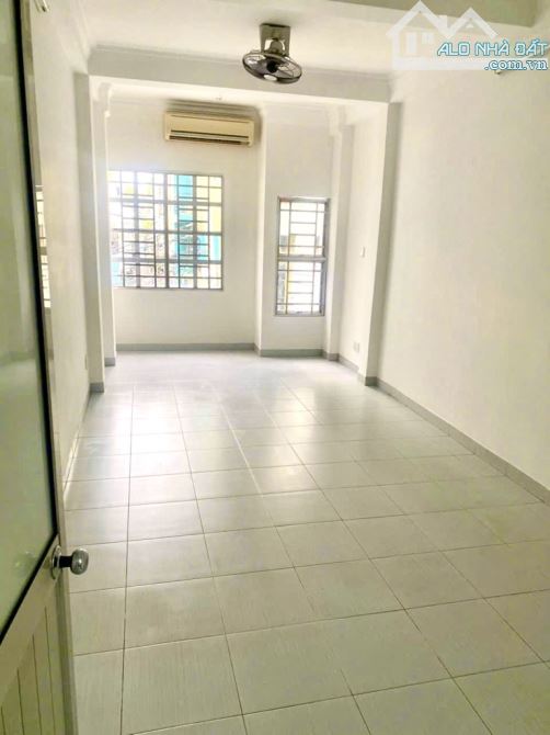 BÁN NHÀ HXH 8M NGUYỄN THIỆN THUẬT, Q3, 4 TẦNG, 3PN, 35M2 NHỈNH 8 TỶ - 1