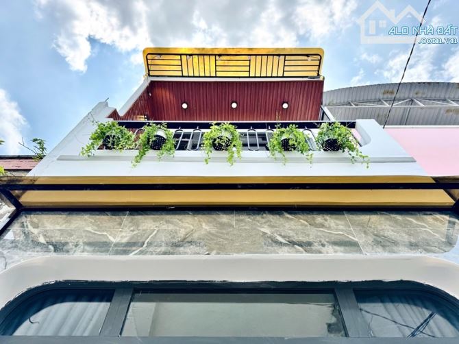 🏡💥VÀO Ở NGAY💥NGAY CHỢ BÀ CHIỂU💥BÙI ĐÌNH TUÝ💥40M2 NỞ HẬU💥K QH,K LỘ GIỚI💥CHỈ 5.15TỶ🌹
