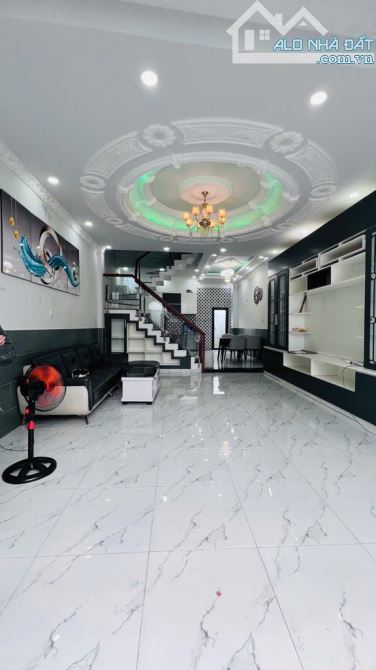 Chủ cần bán gấp nhà HXH Huỳnh Tấn Phát, P Tân Phú Q7. DT 63m2. Giá chỉ 5,35 tỷ. - 1
