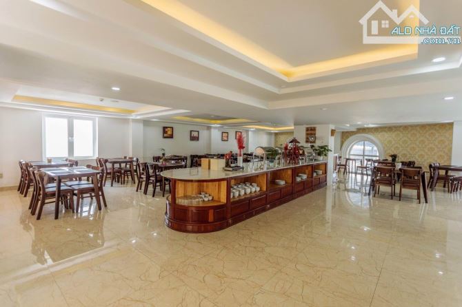 BÁN KHÁCH SẠN 2 MẶT TIỀN TRẦN BÌNH TRỌNG – TRẦN NHẬT DUẬT - 1