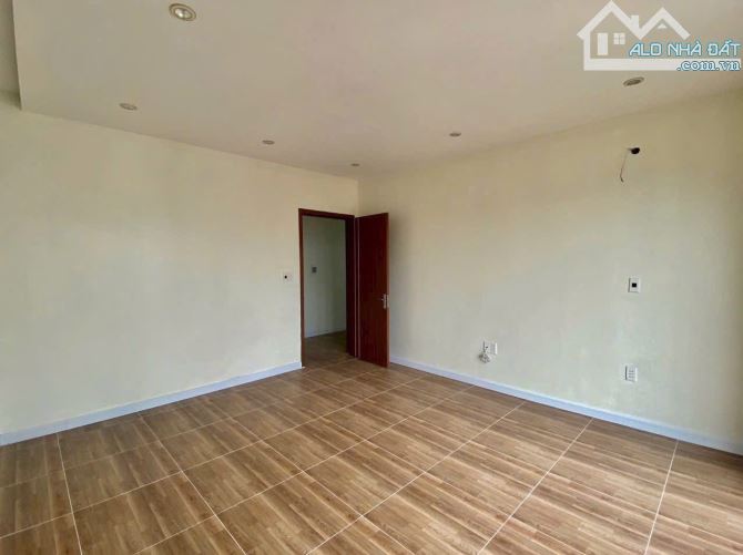 🔥Bán nhà 3 tầng dân xây độc lập tại Thiên Lôi- 60m2- 4,85 tỷ ( ô tô đỗ cửa ngày đêm ) - 1