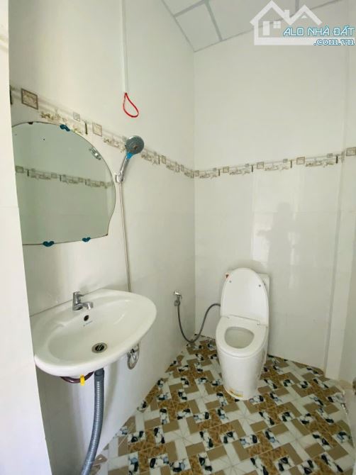 Bán nhà đường LẠC AN - Phước Hải - Nam Nha Trang - 45mv có 1 mê đúc, sổ hồng - 1