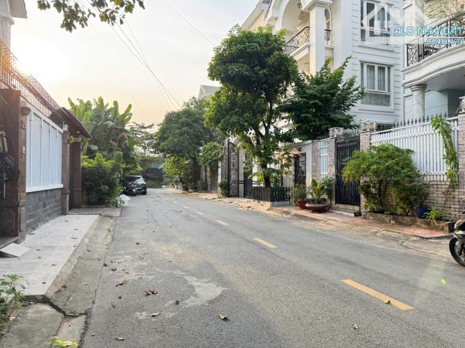 Chỉ còn 1 lô duy nhất ngang 10m, mặt tiền Bùi Tá Hán, giá chỉ 30 tỷ - 1