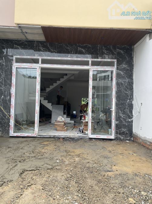 NHÀ MẶT TIỀN KINH DOANH, 3 TẦNG, T/TÂM DĨ AN, VÔ LÝ THƯỜNG KIỆT, NGANG ĐẸP 5,5M, GIÁ MỀM - 1
