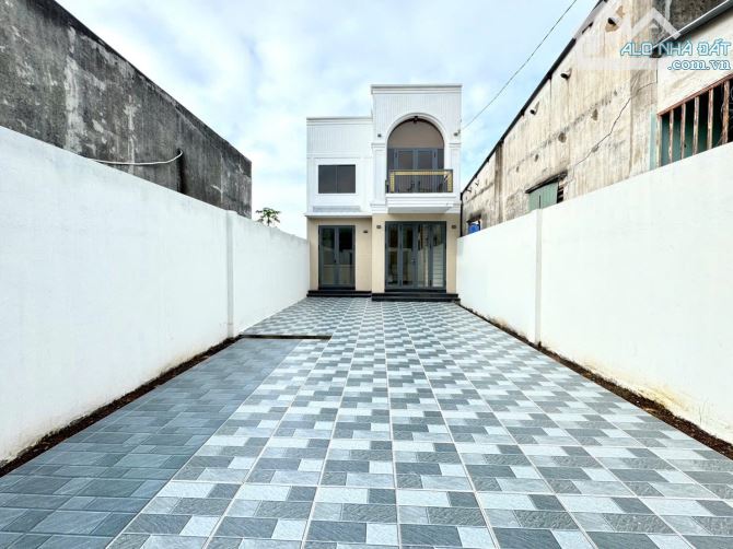 Chủ gởi Biệt thự Sân Vườn Tân Vạn, 6x22=132m2, Thổ cư, Ngay UBND TÂN VẠN, shr - 1
