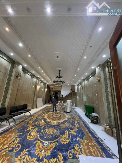 Bán biệt thự Lê Đình Cẩn, ngang 6.4m, 6 tầng, giá 25 tỷ. - 1