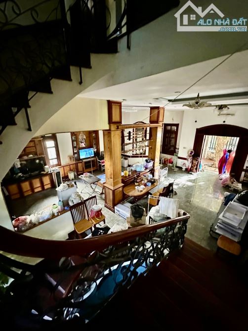 BIỆT THỰ 3 TẦNG LÔ GÓC – ĐƯỜNG 10.5M – DT 420M² – MT 18M - SÁT BỜ SÔNG THĂNG LONG -25,5 TỶ - 1