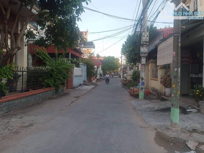 Siêu phẩm  mặt chợ  Phấn Dũng,Anh Dũng  71 m2 ngang 4m dân cư đông đúc,kinh doanh buôn bán - 1