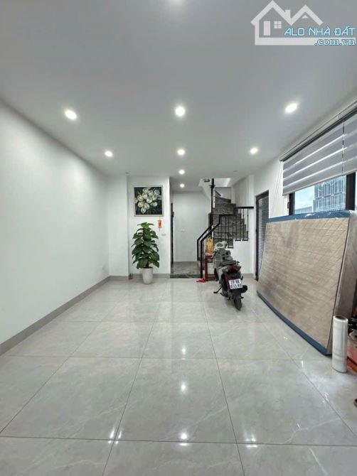 NHÀ 6 TẦNG PHỐ NGUYỄN SƠN_BỒ ĐỀ:GARA_THANG MÁY_LÔ GÓC_2 THOÁNG_FULL NỘI THẤT_MẶT TIỀN 4 - 1