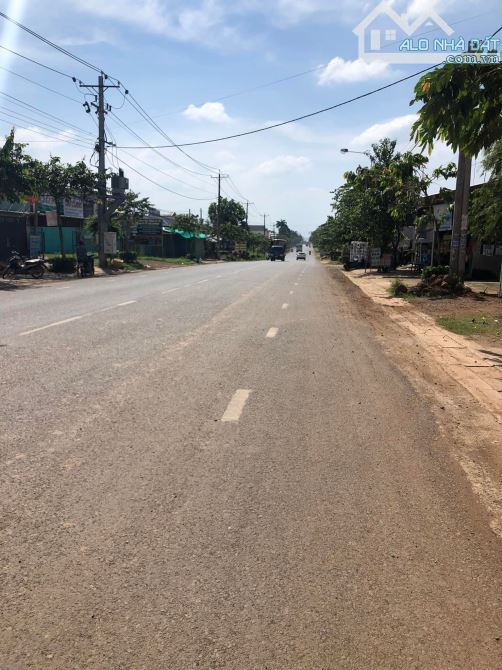 ✓B.án 10,000m2. Qh SKC. Tân An . Vĩnh Cửu  ▪️Dt : 10,000m2 mặt tiền siêu rộng ▪️Pháp lý - 1