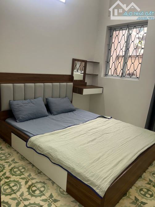 Bán nhà bùi viện quận 1 chỉ 4.9 tỷ - 1