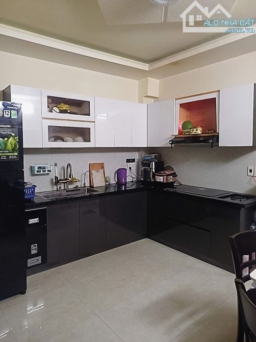 🎉🎉💥 NHỈNH NHẸ 5 TỶ BÁN GẤP NHÀ 2 TẦNG  DT 80M2 NGAY UBND PHƯỜNG BÌNH THUẬN TT HẢI CHÂU. - 1