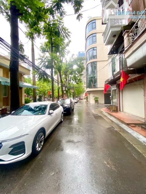 NGUYỄN XIỂN - HƠN 18 TỶ - 51M2 - 2 MẶT THOÁNG - VỈA HÈ - NGÕ THÔNG - Ô TÔ TRÁNH - 1