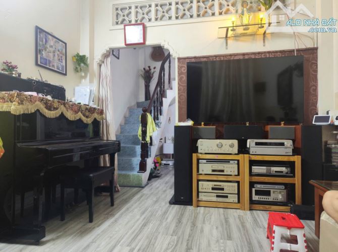 Cần bán nhà Phan Huy Ích, Gò Vấp, hẻn xe hơi, 2 tầng, chỉ 3 tỷ 45 - 1