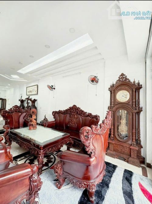 Bán Biệt Thự MT đường Số 9 KDC Ấp5 Pp ngay bến xe Q8 - 1