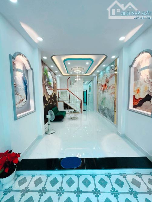 BÁN NHÀ 2 MẶT HẺM GẦN TÂN HOÀ ĐÔNG 3TẦNG MỚI ĐẸP 80M2 6PN VÀI BƯỚC RA MẶT TIỀN GIÁ 7.X TỶ - 1
